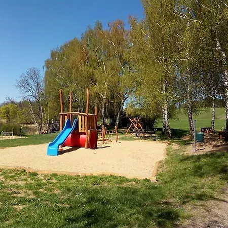 Rekreacni Dum U Rybnika Rostyn- Lodge