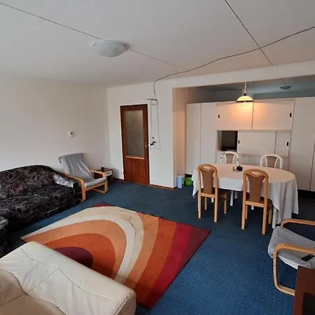 Lodge Rekreacni Dum U Rybnika Rostyn- *